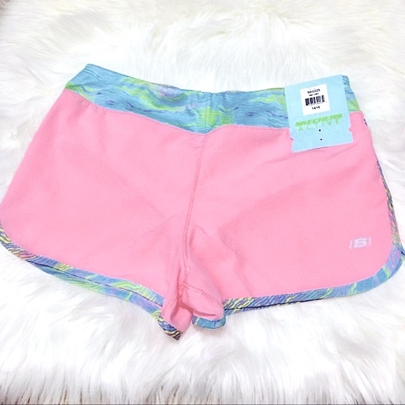 🆕 Girls Skechers Pink and Blue Active Shorts - Picture 1 of 7